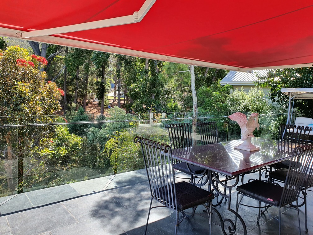 cassete awning in backyard area