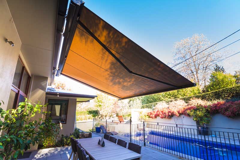 retractable awnings for your home